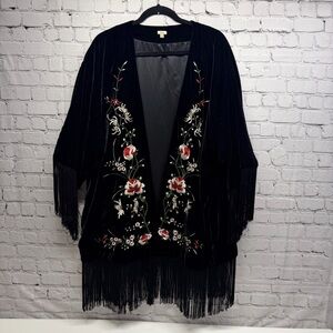 Reba Black Floral velvet Embroidered /kimono/Poncho L/XL
